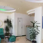 Хотел опал 2*