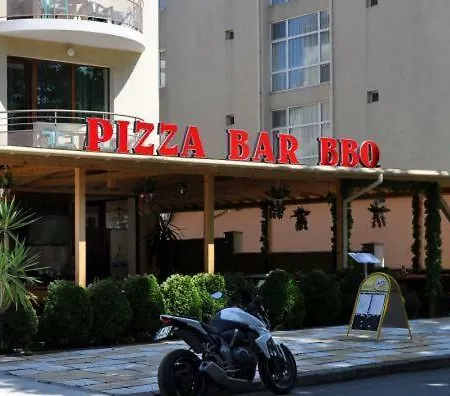 Opal Hotel 2*